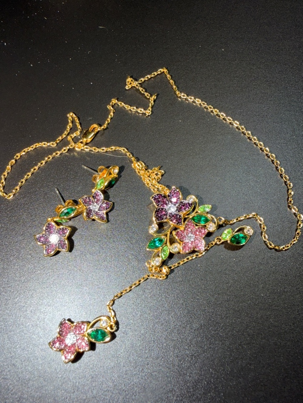 Danbury Mint Blooming Crystal Necklace And Earrings (3)